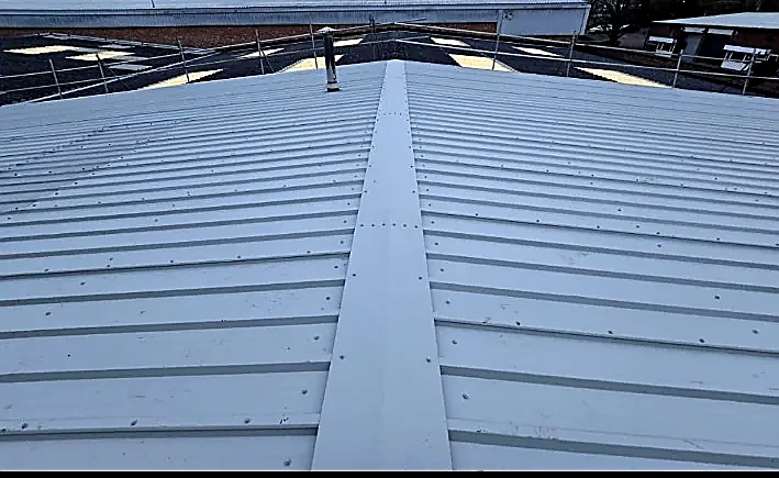 Industrial roof oversheeting